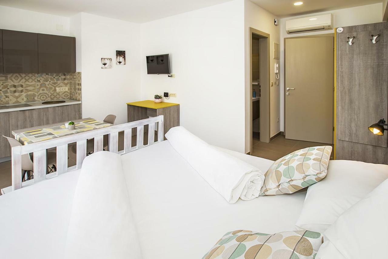 Apartments Capic Marin Baška Esterno foto