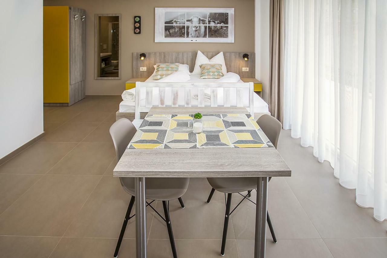 Apartments Capic Marin Baška Esterno foto
