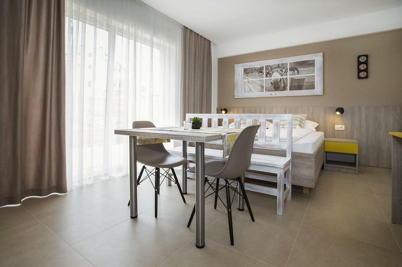 Apartments Capic Marin Baška Esterno foto